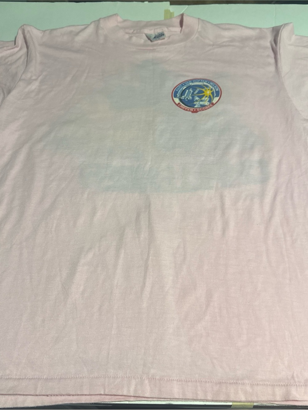 Vintage  Pink XL Space Shuttle Challenger T-Shirt
